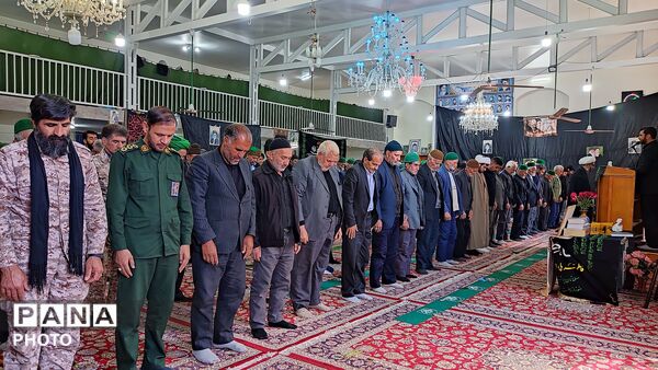 اقامه نماز عبادی سیاسی جمعه در شهر دارالسادات بار نیشابور 