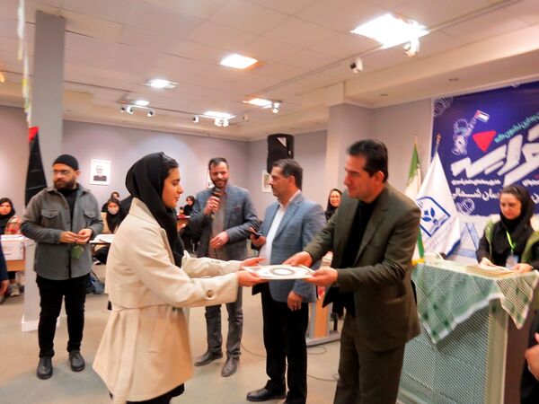 برگزاری رویداد آخراشه در هنرستان هنرهای زیبا 