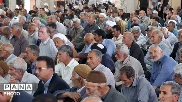 نماز جمعه در کاشمر