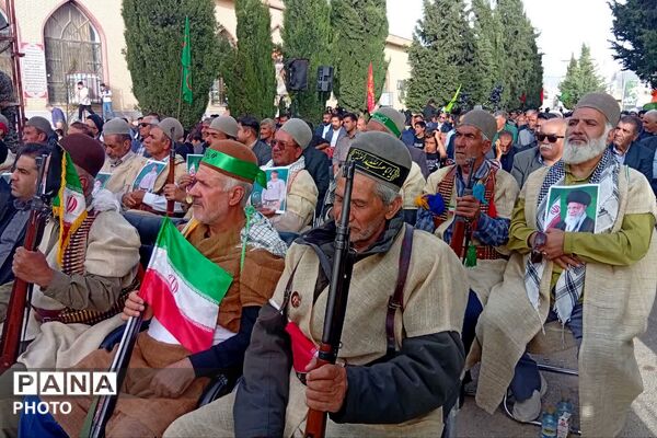 مراسم گرامیداشت چهلمین روز شهادت شهید علی کیانی در گلزار شهدای یاسوج