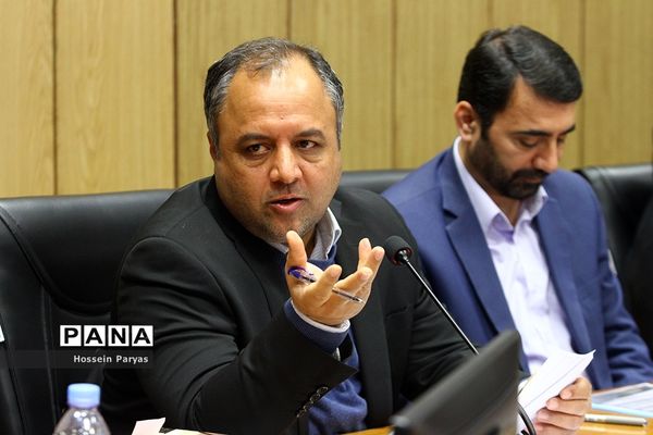 نشست هم اندیشی وزیر آموزش و پرورش با مسئولان شورای بانوان خیر مدرسه‌ساز استان‌های کشور