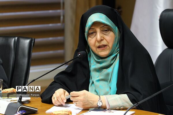 آیین موافقت‌نامه بین وزارت آموزش و پرورش با معاونت ریاست‌جمهوری در امور زنان و خانواده