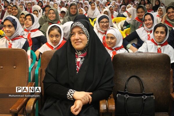 برگزاری همایش پیشتازان درکانون فرهنگی تربیتی آفتاب منطقه19
