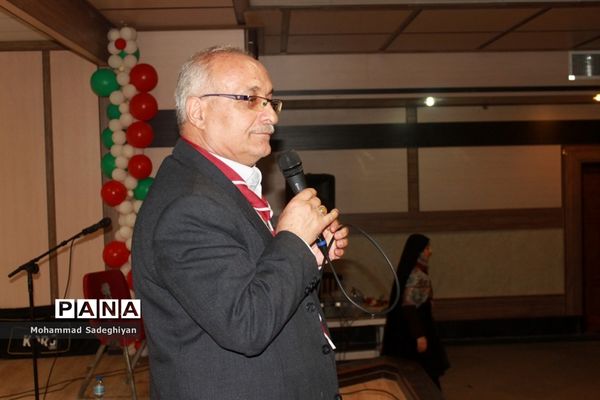 برگزاری همایش پیشتازان درکانون فرهنگی تربیتی آفتاب منطقه19