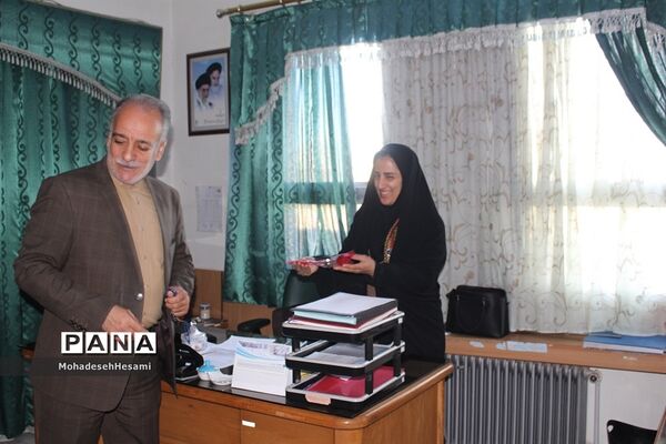 تجلیل از بانوان فرهنگی به مناسبت هفته زن