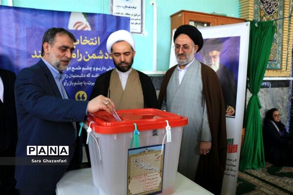 یازدهمین دوره انتخابات مجلس شورای اسلامی در ساری