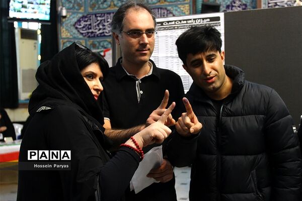 یازدهمین دوره انتخابات مجلس شورای اسلامی و میان‌دوره‌ای مجلس خبرگان رهبری