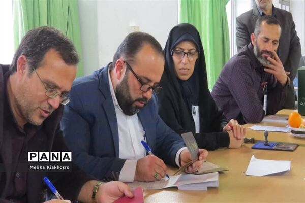 یازدهمین دوره انتخابات مجلس شورای اسلامی در محمودآباد