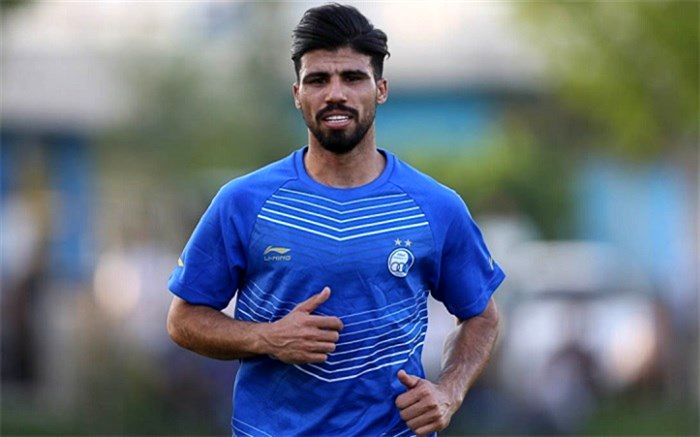 مهاجم استقلال محروم شد