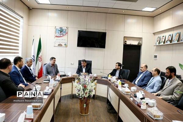 دیدار روسای نواحی و مناطق با مدیرکل جدید آموزش و پرورش قزوین