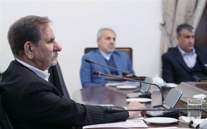 جهانگیری: دستگاه‌ها موظفند کالاهای اساسی مورد نیاز مردم را فوری تأمین کنند