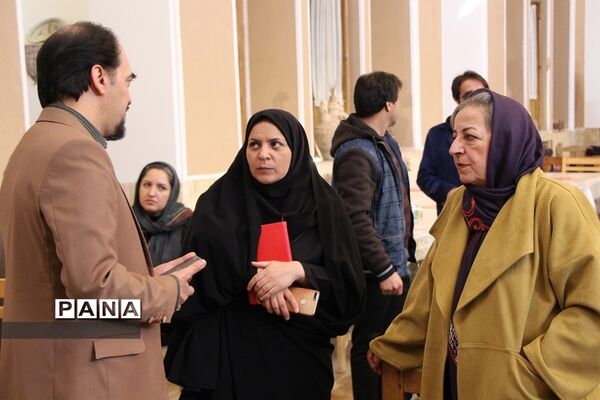 رونمایی از پوستر جشنواره نمایش عروسکی در یزد