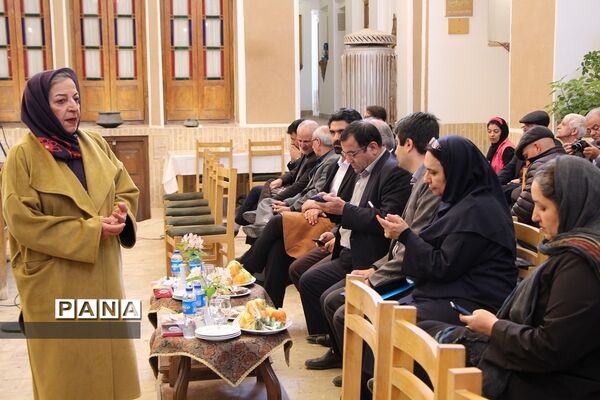 رونمایی از پوستر جشنواره نمایش عروسکی در یزد