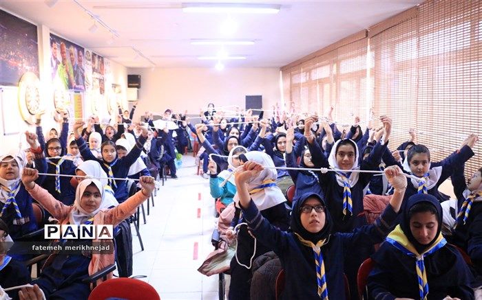 کارگاه آموزشی پیشتازان دختر منطقه1 در کانون رضوان