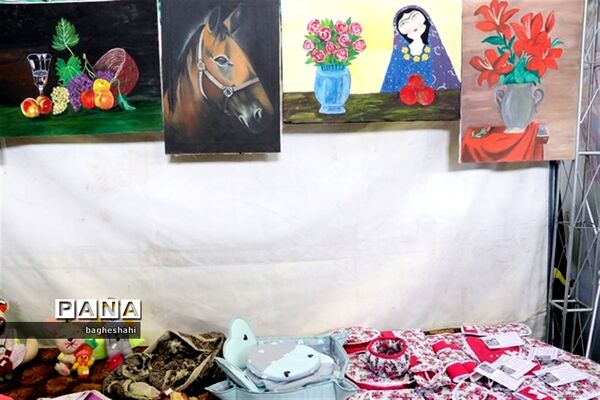برپائی نمایشگاه توانمندی های اعضای کانون های فرهنگی و تربیتی در یزد