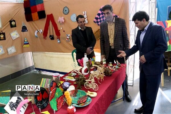 برپائی نمایشگاه توانمندی های اعضای کانون های فرهنگی و تربیتی در یزد