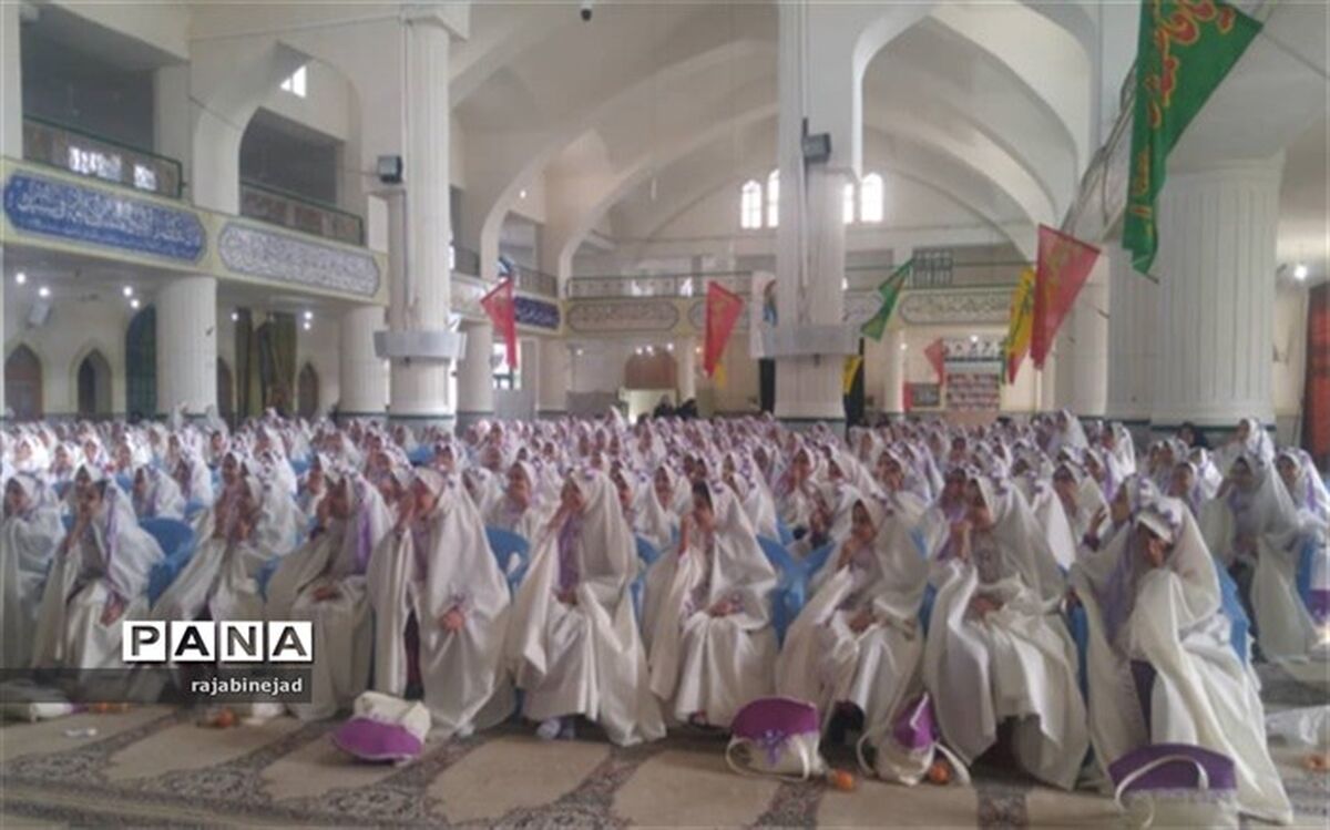برگزاری جشن تکلیف دختران در ابرکوه