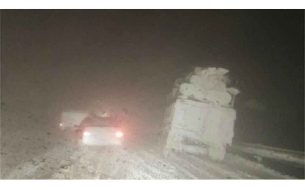 کولاک محور مهاباد - سردشت را بست