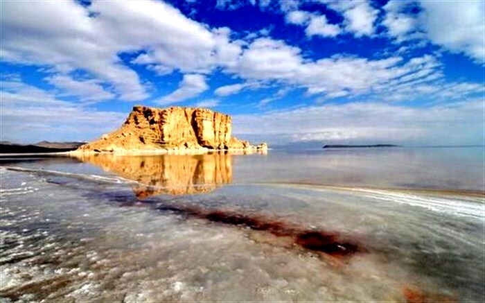 افزایش نیم متری تراز دریاچه ارومیه نسبت به سال گذشته