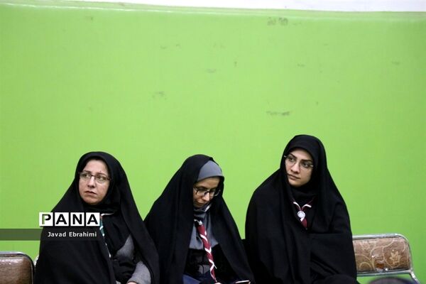 همایش یاوران انقلاب در ناحیه 6 مشهد