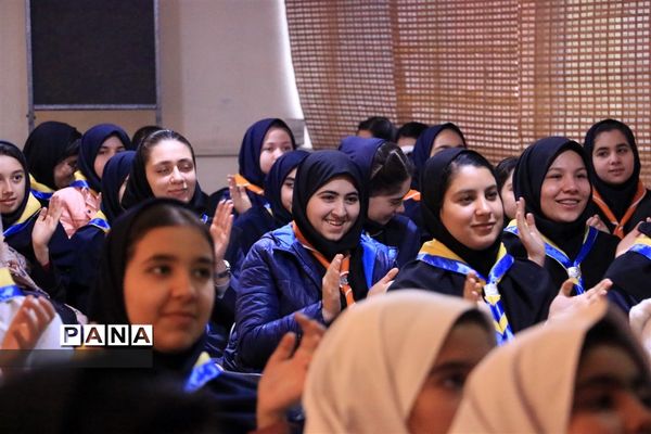 کارگاه آموزشی پیشتازان منطقه 1 در سالن کانون رضوان