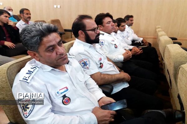 سمینار آموزشی پیشگیری از بیماری کرونا ویروس در شهرستان امیدیه