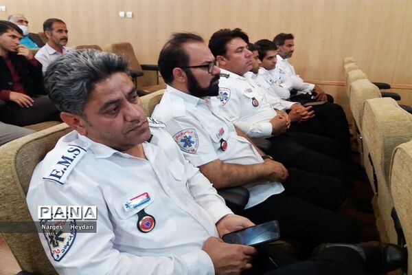 سمینار آموزشی پیشگیری از بیماری کرونا ویروس در شهرستان امیدیه