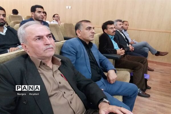 سمینار آموزشی پیشگیری از بیماری کرونا ویروس در شهرستان امیدیه