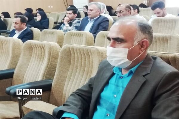 سمینار آموزشی پیشگیری از بیماری کرونا ویروس در شهرستان امیدیه