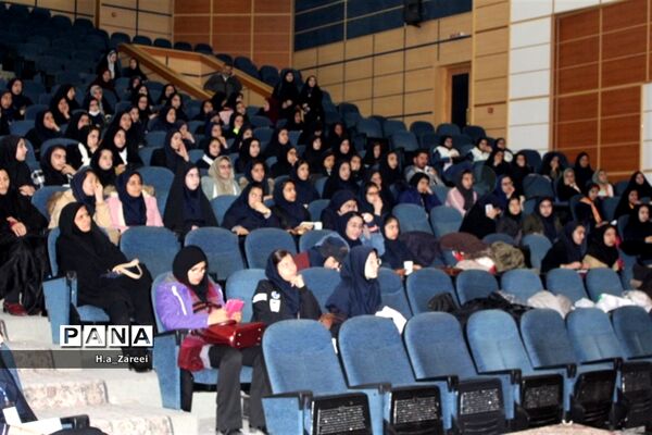 انتخابات مجلس دانش آموزی استان اصفهان (دختران)