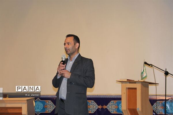 انتخابات مجلس دانش آموزی استان اصفهان (دختران)