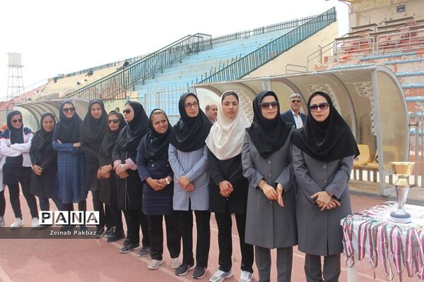 سی و یکمین دوره مسابقات قهرمانی دانش آموزان دختر مقطع متوسطه اول در رشته دو و میدانی