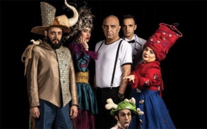 برصحنه تماشاخانه‌های پایتخت: بازگشت محمد ر حمانیان با یک نمایش پربازیگر