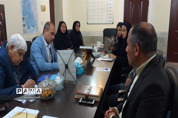 برگزاری جلسه سرگروه های آموزشی ابتدایی  شهرستان حمیدیه