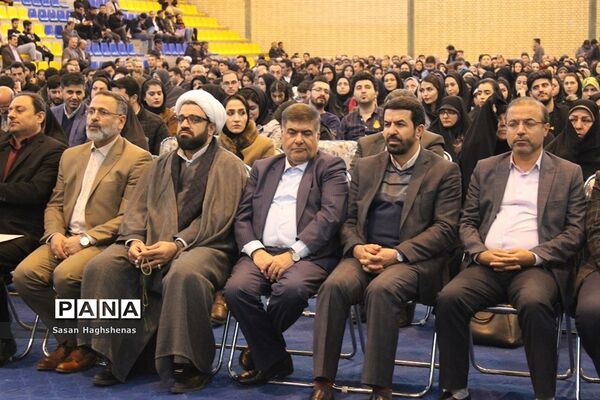 نشست آموزش جامع 2 هزار نفری  مجریان  انتخابات شهرستان اسلامشهر