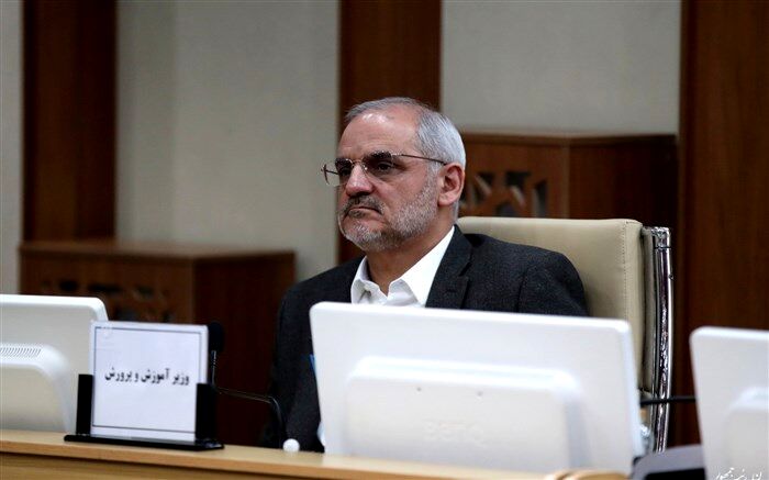 حاجی میرزایی: تعطیلی مدارس با نظر وزارت بهداشت به مردم اعلام خواهد شد