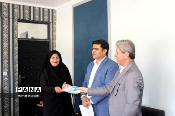 تقدیر مدیریت آموزش و پرورش دشتستان از حوزه معاونت پرورشی و تربیت بدنی