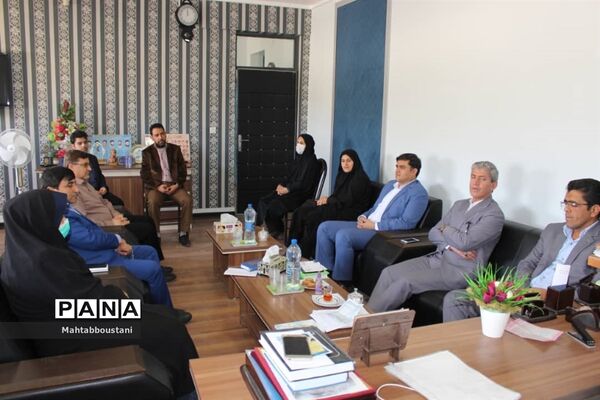 تقدیر مدیریت آموزش و پرورش دشتستان از حوزه معاونت پرورشی و تربیت بدنی