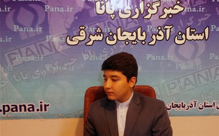 دانش آموز حافظ کل قرآن: از هم سن و سالان خود می خواهم روزانه دقایقی را به تلاوت قرآن اختصاص دهند