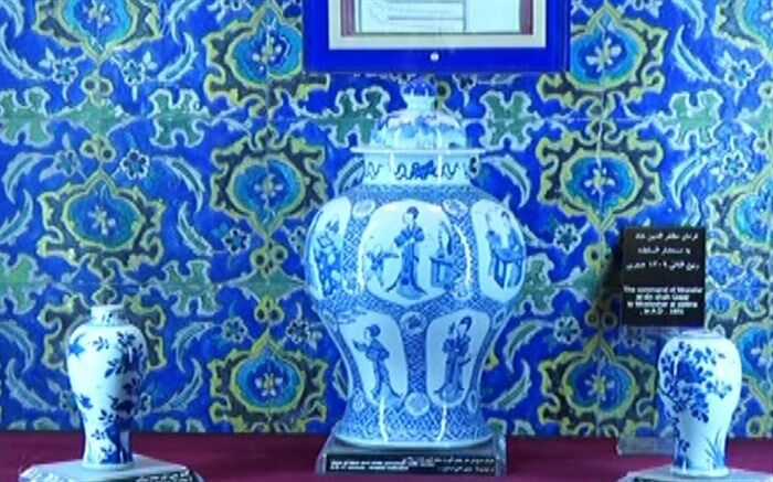 تکمیل پرونده ثبت ملی ۲۰ اثر منقول بقعه شیخ صفی الدین اردبیلی