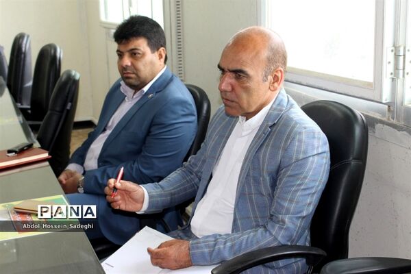 جلسه ستاد پیشگیری ازشیوع بیماری  کرونا در اداره کل آموزش و پرورش استان بوشهر