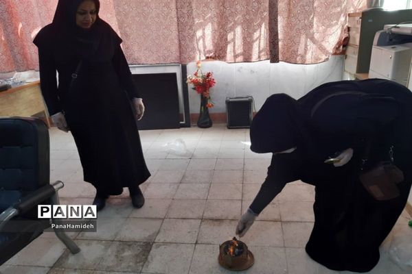 ضدعفونی و گندزدایی مدارس شهرستان حمیدیه