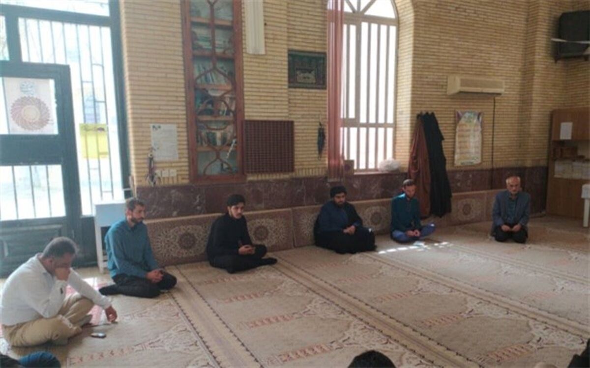 جلسه سازمان های مردم نهاد با گروه های جهادی در بوشهربرگزار شد