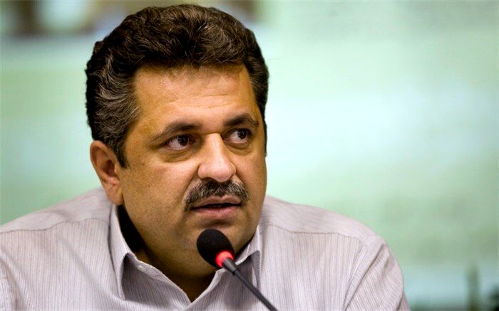 رئیس دانشگاه علوم پزشکی استان البرز: ادارات استان البرز باید تعطیل شوند