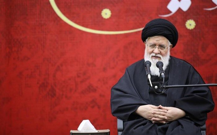 آیت‌الله علم‌الهدی مردم را به نذر سلامت دعوت کرد