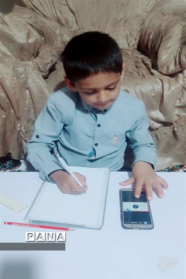 درس خواندن تعطیلی ناپذیر است