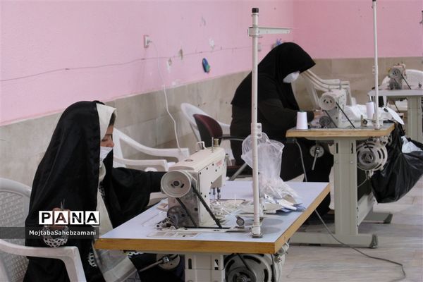 کارگاه جهادی تولید ماسک در شهرستان کاشمر