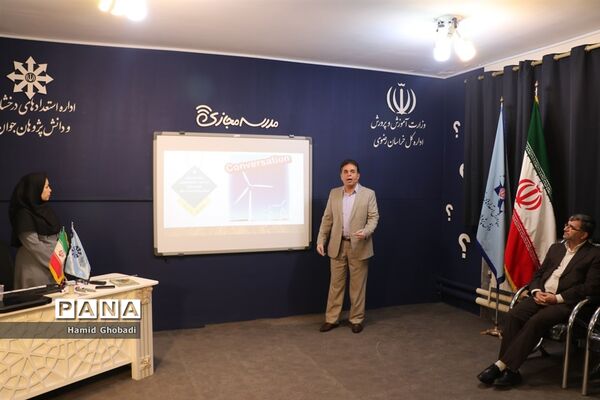 افتتاح نخستین استودیو  آموزش‌های مجازی دانش‌آموزی کشور در مشهد
