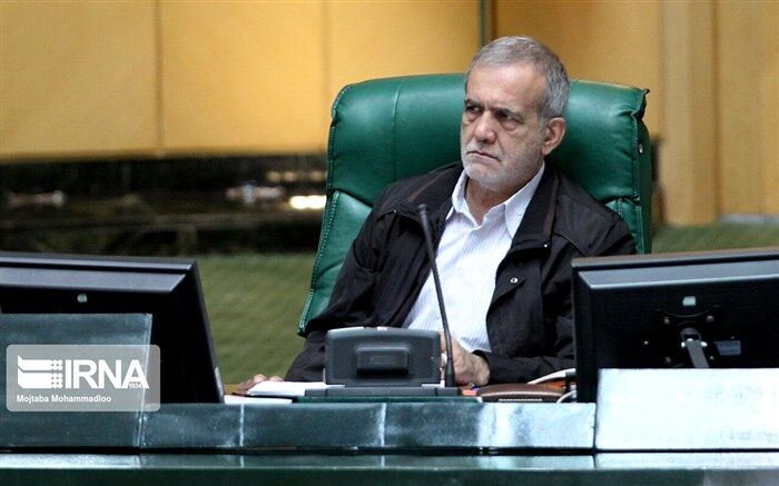 پزشکیان: اذن رهبر انقلاب، کشور را از بحران خلاء بودجه نجات داد