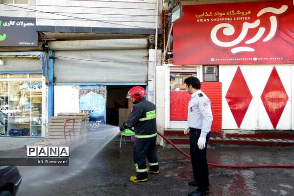 ضدعفونی معابر و اماکن شهری در قائم‌شهر
